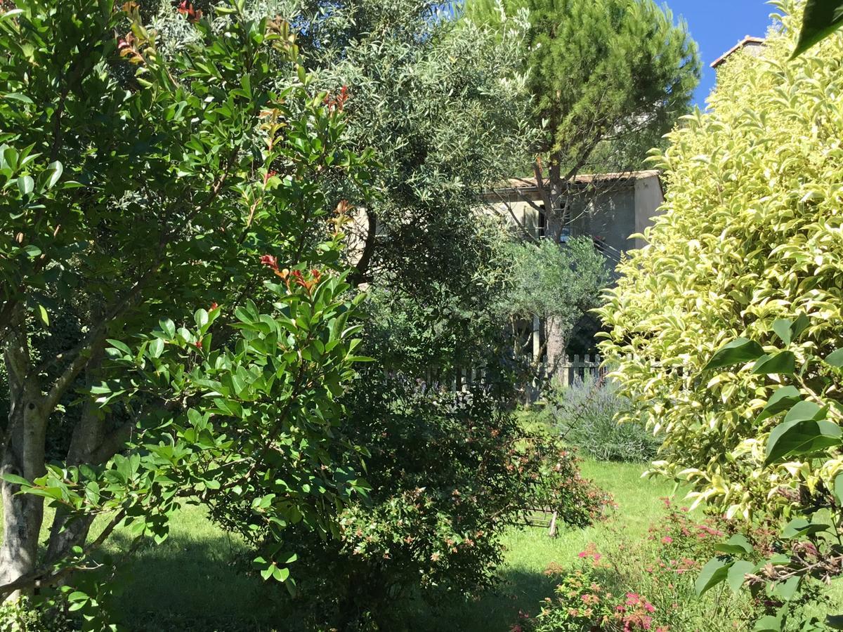 La Cabane De Pepe Emilien Bed & Breakfast Chomérac Dış mekan fotoğraf